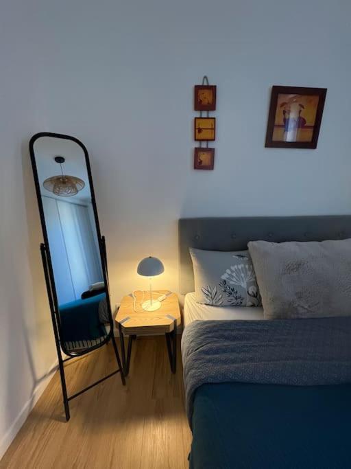Appartement Proche De Paris, Parking Prive à Le Kremlin-Bicêtre Extérieur photo